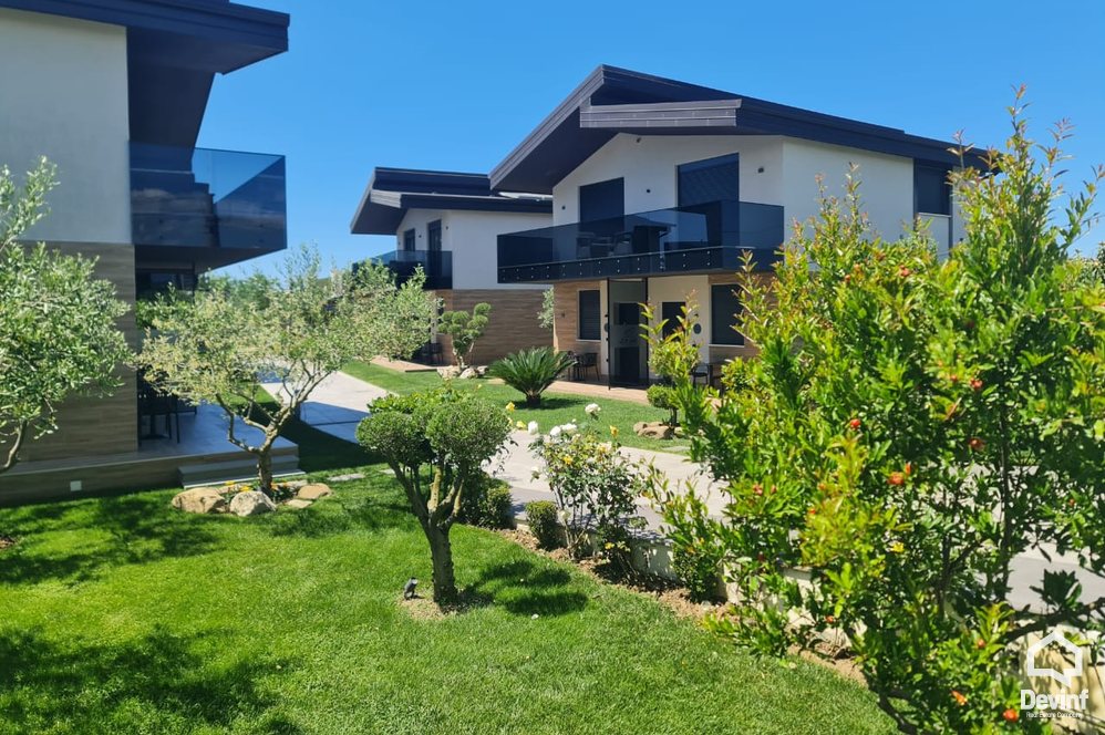 Durres For Sale Villa  Residential complex in Durres Apartment bregdet Residential Complex turistike Booking/AirBnB studio